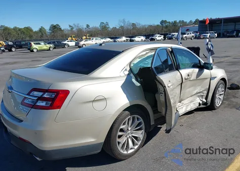2018 Ford Taurus Limited z USA, uszkodzony, nr VIN 1FAHP2F82JG100848